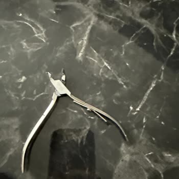 Solingen Tırnak Makası Kısa Sürede Kesmez Hale Geldi, Değişim İstiyorum