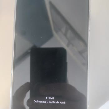 Media Markt Yanıltıcı Şarj Ve Batarya Bilgileri Nedeniyle Telefon Değişimi Talebi