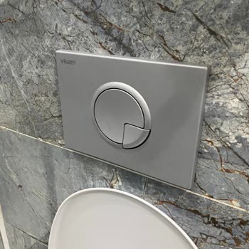 Visam Gömme Rezervuarın Su Kaçırması Ve Kesintisiz Akışı