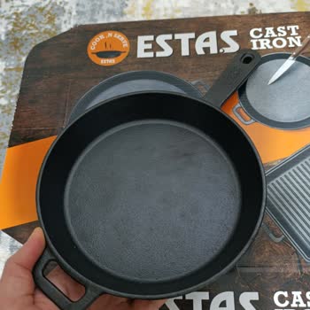 Estaş Eksantrik 24 Cm DemirDöküm Tava Ürünlerinde Tekrarlanan Emaye Kusuru