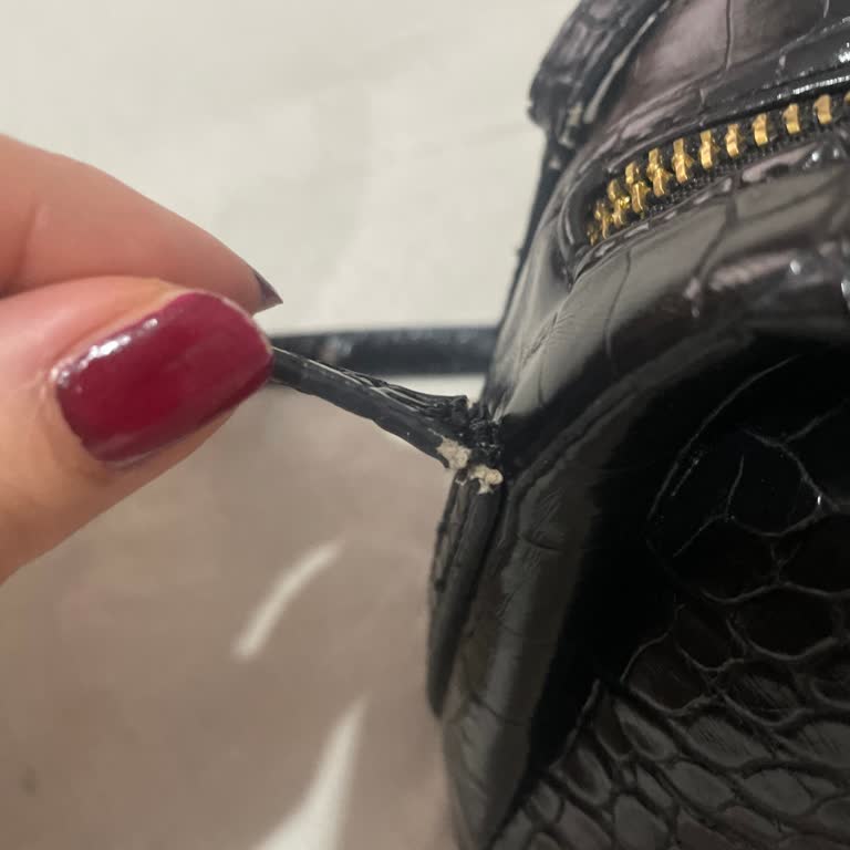 Derimod Çantada Kısa Sürede Yırtılan Kulplar Ve Garanti Dışı Müşteri Desteği