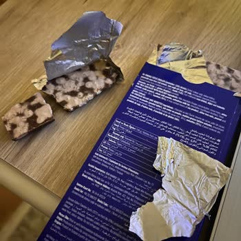 Küflenmiş Çikolata Ürünü Sağlık Endişesi Ve Değişim Talebi