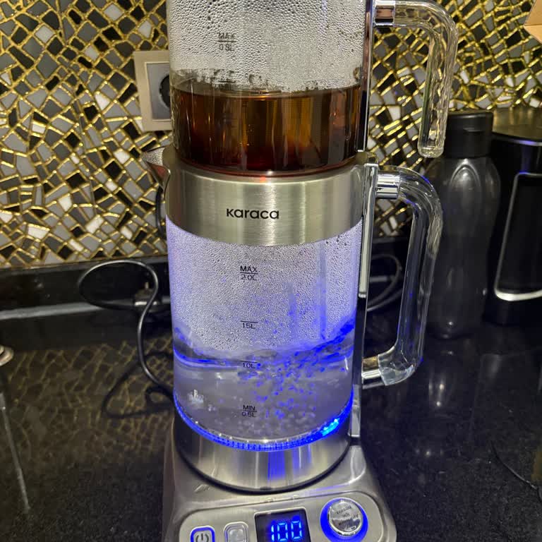 Kırık Çay Makinesi Ve Yanıltıcı Bilgilendirme Mağaza Tutumunu Sarsıyor