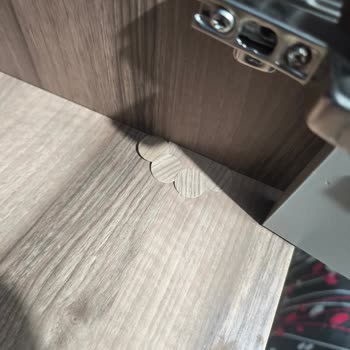 Montajix Gardırop Kurulumunda Kırık Parçalar Ve Geciken Servis