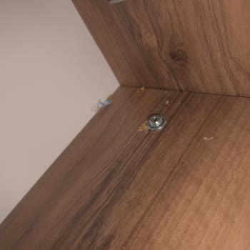 Montajix Gardırop Kurulumunda Kırık Parçalar Ve Geciken Servis