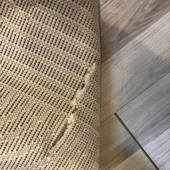 Karmen Halısı İlk Yıkamada Yırtıldı, Garanti Reddi