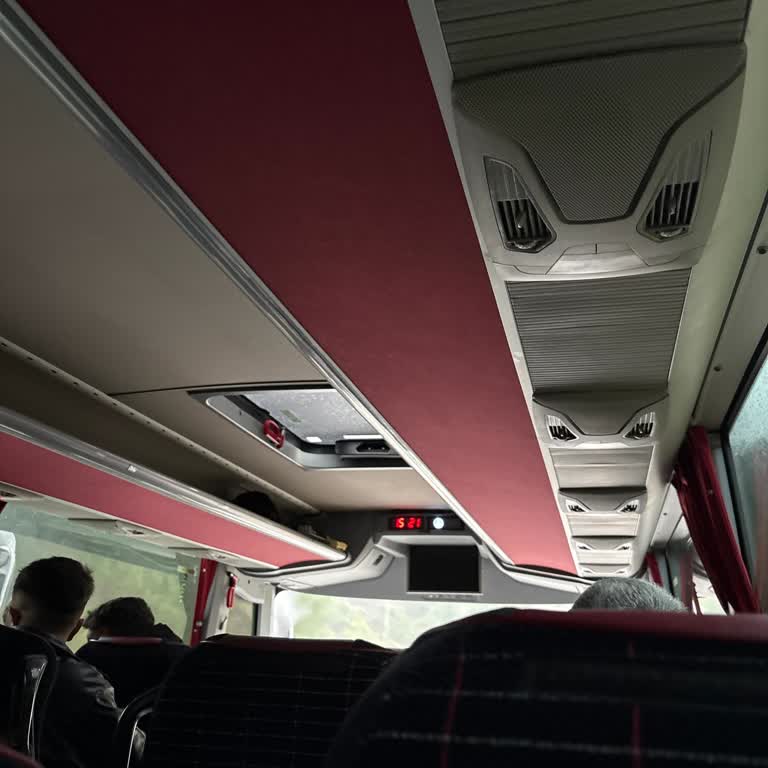 İsparta Petrol Turizm Otobüsü Arızası Ve Şoförün Kaba Tutumu