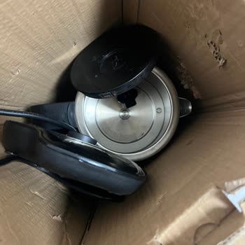 Royaltea Çaycısının Tekrar Arızalı Dönüşü Ve Kapağı İhmal Edildi