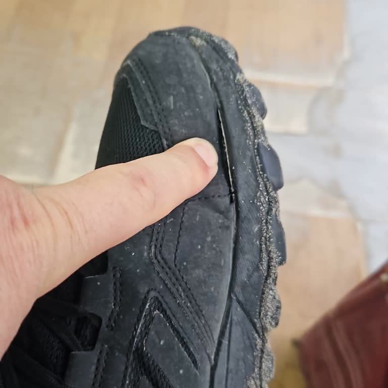 Normal Kullanımda Açılan Sol Tek Ayakkabı İçin Üretim Hatası İddiası Ve Değişim Talebi