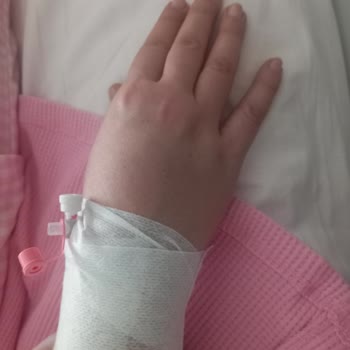 Hemşirelerin Umursamaz Tutumu Ve Ağrı Kesici Gecikmesi Hastada Acı Ve Korku Yarattı