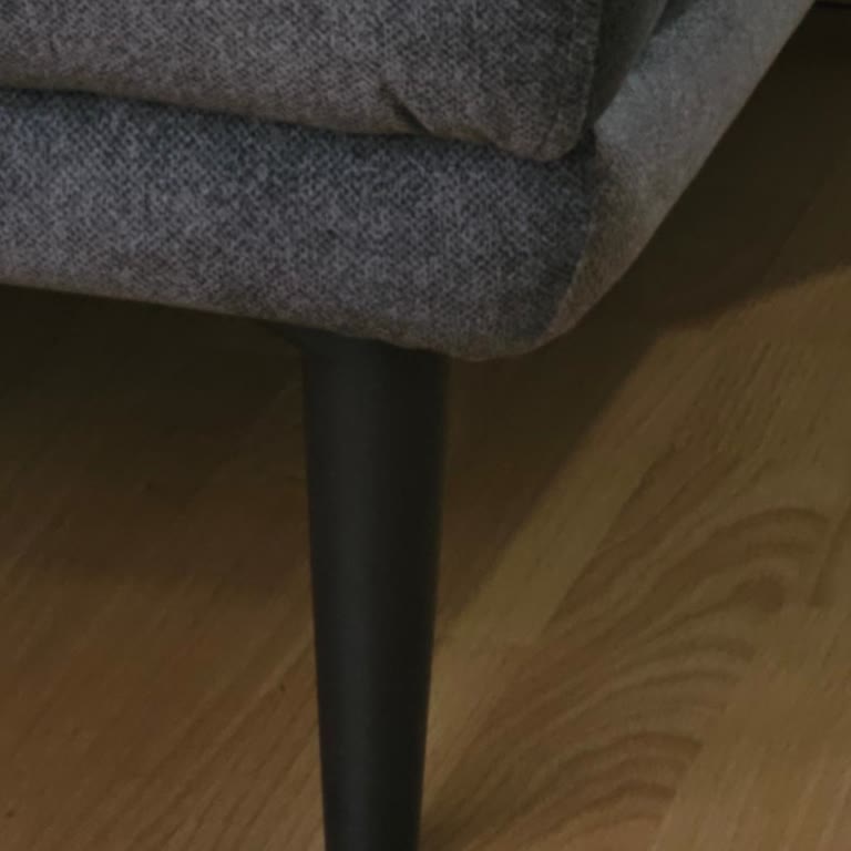 Koltuk Ayak Rengi Yanlışlığı Ve 3 Ay Süreli Çözüm Beklemesi