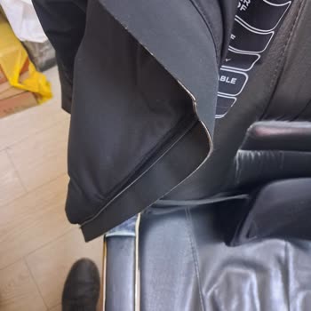 Boyner'de Discovery Kaz Tüyü Montumdaki Yapışkan Bant Sorunu Reddedildi