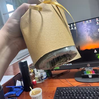 Yanıltıcı Fotoğraf Ve Kalitesiz Çiçek Teslimatı