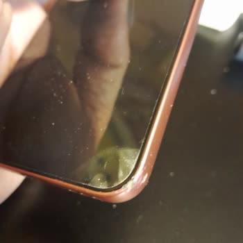 Oppo A6 Pro’nun Dayanıklılık Reklamı Yanıltıcı, Düşme Sonrası Garanti Reddi