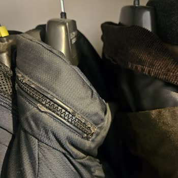 Beymen Business Montunun Şerit Parçalanması İçin Ücretli Tamir İsteği