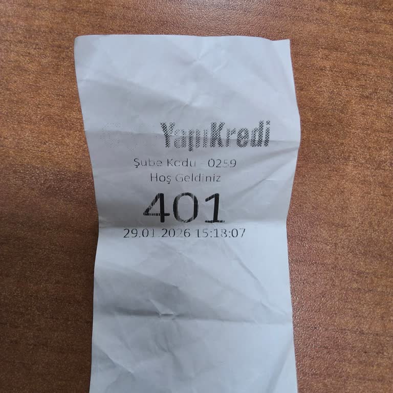 Şubede Uzun Bekleme Ve Ayrıcalıklı Müşteriye Öncelik