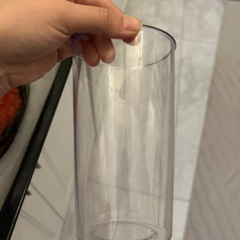 Braun Blender Setimin Yanında Verilen Ölçü Kabı Bugün Elimde Yıkarken Çatladı