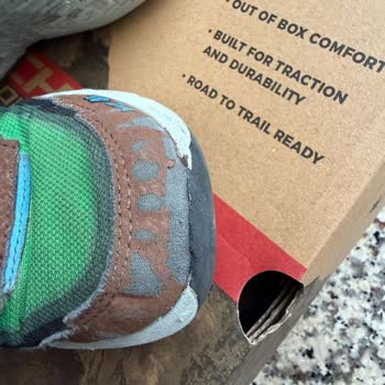 Ayıplı Skechers Ayakkabısı İçin Değişim Talebi