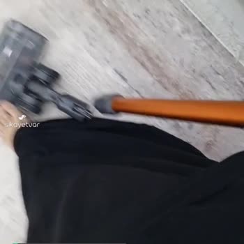 Fakir Dik Süpürge Başlığı Kırıldı