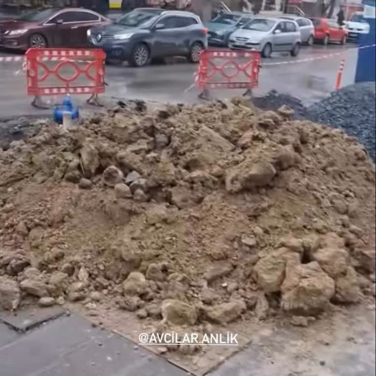 Avcılar Ambarlı’da 24 Saat Süren Su Kesintisi Ve Bilgi Eksikliği