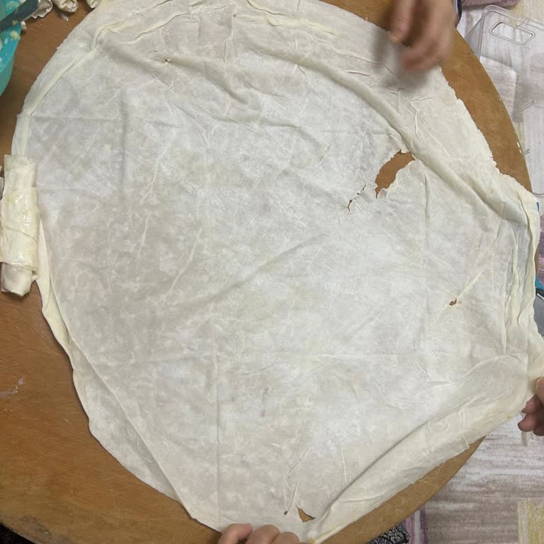 El Açması Yufkada Kalitesiz Ürün, Misafir Ağırlamasında Zor Durum