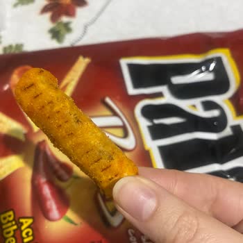 BİM'den Aldığım Patos Cipsi Odun Gibi Sert Ve Yenilemez