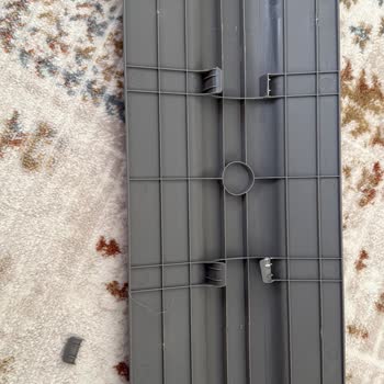 Gimart Outlet Leke ve Kırık Parçalarla Gelen Beşik: İade Reddi Müşteriyi Mağdur Etti