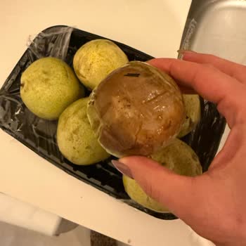 Paketli Armutta Çürük Ürün Ve Kontrol İhmali