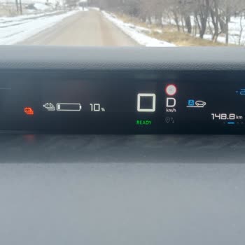 Satışta Söylenen 446 Km Menzil Ve 25 Dakikalık Şarj Gerçekleşmedi