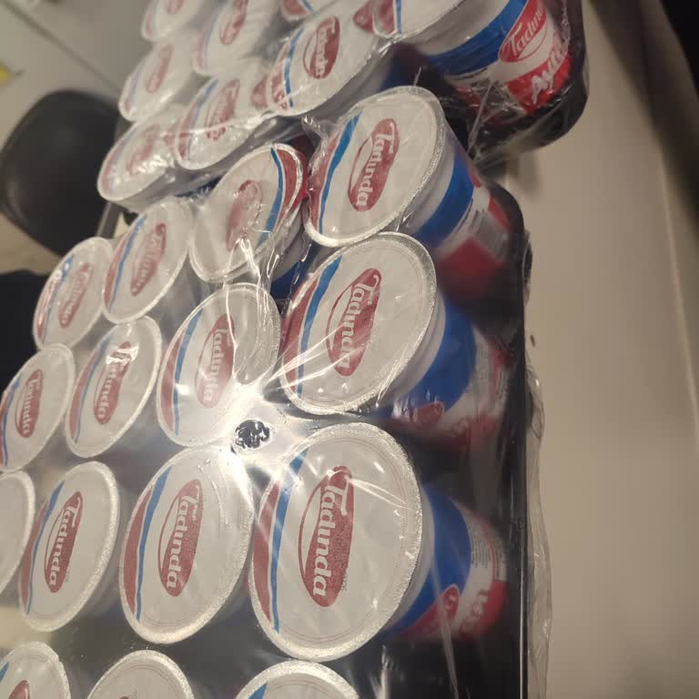 Şiş Ambalajlı Bozuk Ayran Ve Şube Sorumsuzluğu