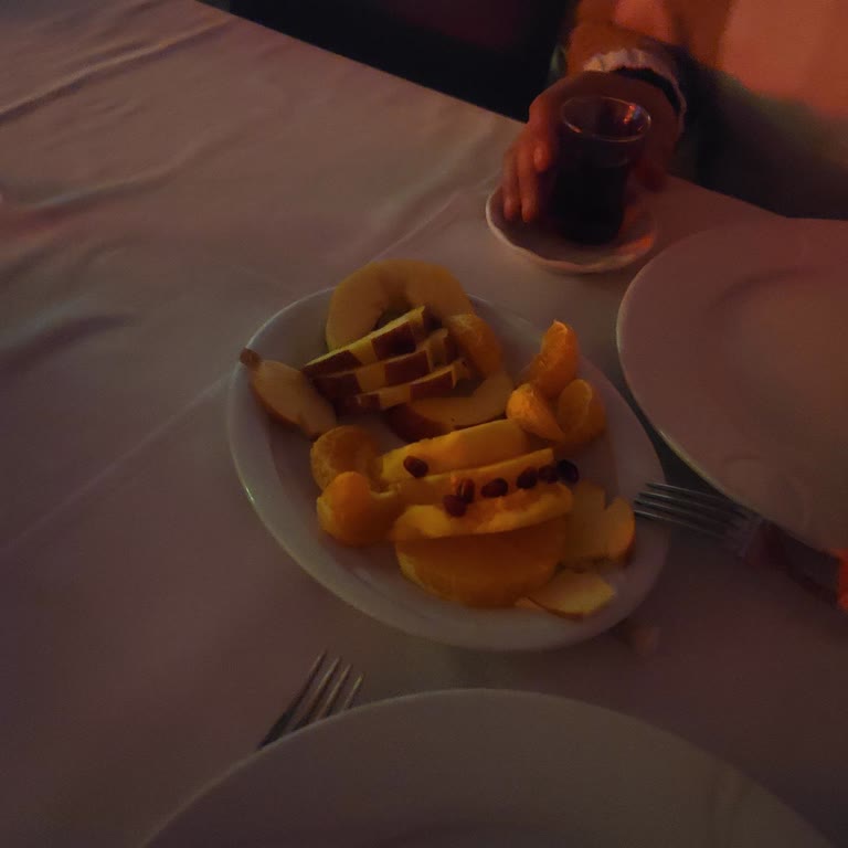 Boğazda Balık Restoran Müşteriye Zorla Harcama Dayatması