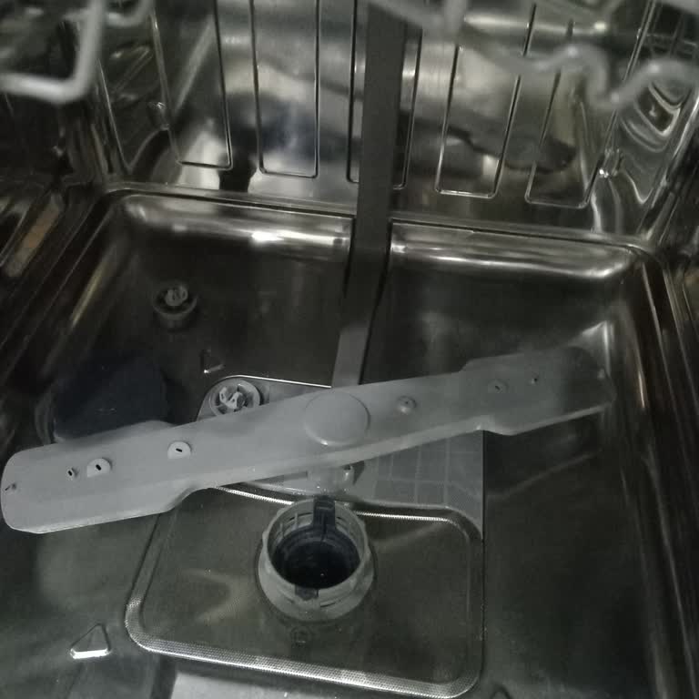 Arçelik Bulaşık Makinesinde Temizleme Sorunu Ve Değişim Talebinin Reddedilmesi