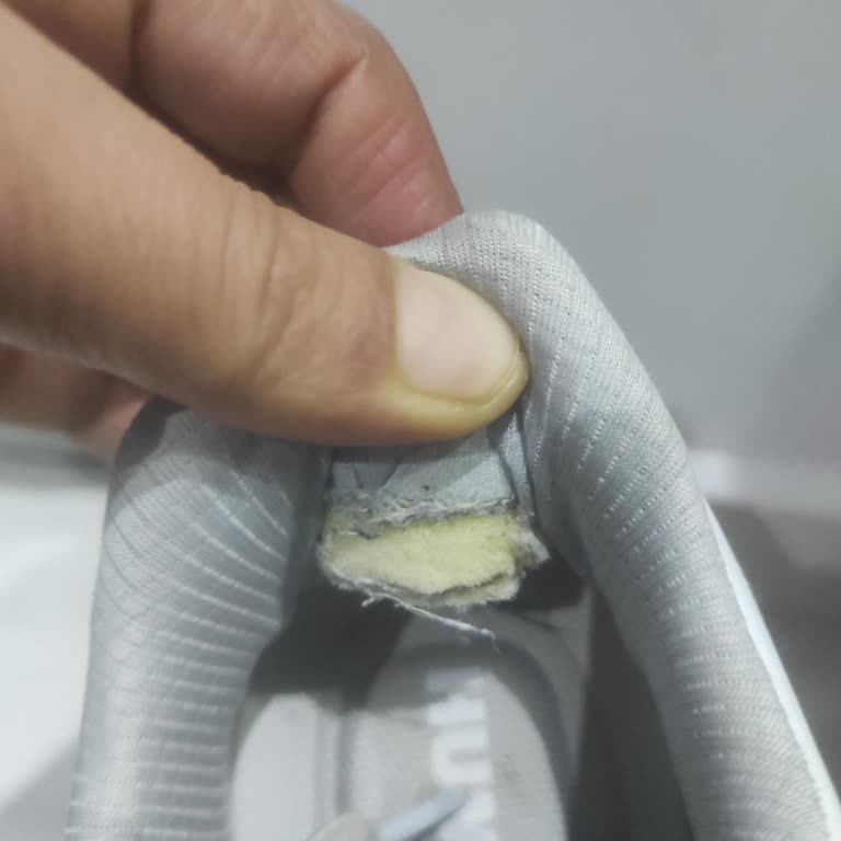 Deichmann Ayakkabısının Kısa Sürede Yırtılması Ve İade Talebi