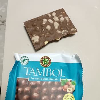 Kahve Dünyası Çikolatasında Bozuk Fındık Ve Renk Değişikliği, A101 Mağazasında Faturasız İade Reddi