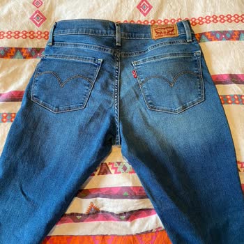 Ayıplı Kot Pantolon İçin Ücret İadesi Talebi