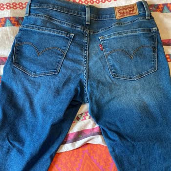 Ayıplı Kot Pantolon İçin Ücret İadesi Talebi