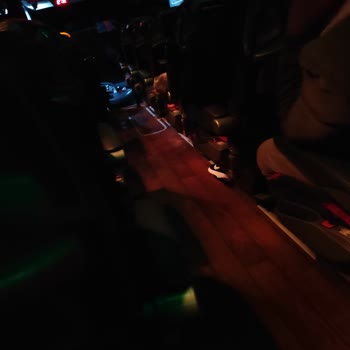 Mazot Biten Otobüs Soğukta Kaldı Ve Yardım Bekliyor