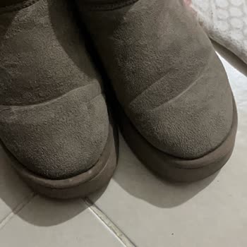 LCW Botunda Kırık Ön Kısım Ve Sert Taban Sorunu