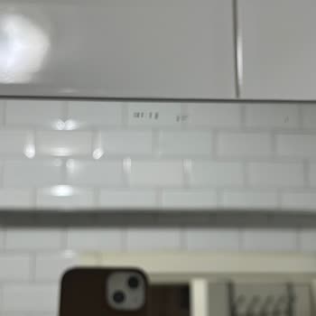 Koçtaş Şişli Banyo Dolabı Camı Çizik, Müşteri Hizmetleri Cevapsız