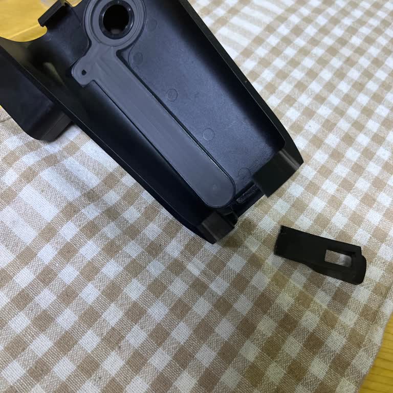 Süt Haznesi Kırıldı, Garanti Kapsamında Ücretsiz Parça Ve Servis Desteği Talebi