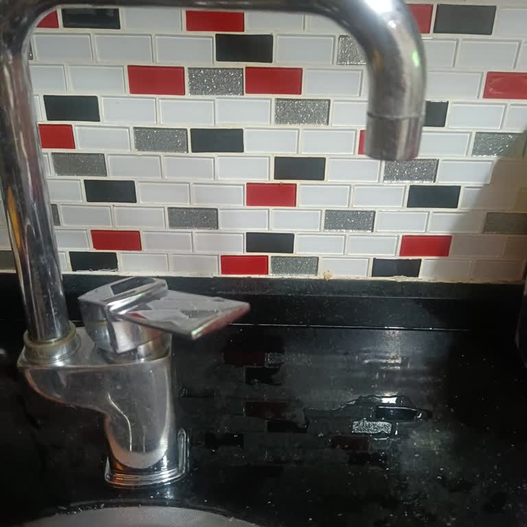 Kızılay Mahallesi’nde Şiddetli Yağışta Erken Su Kesintisi Mağduriyeti