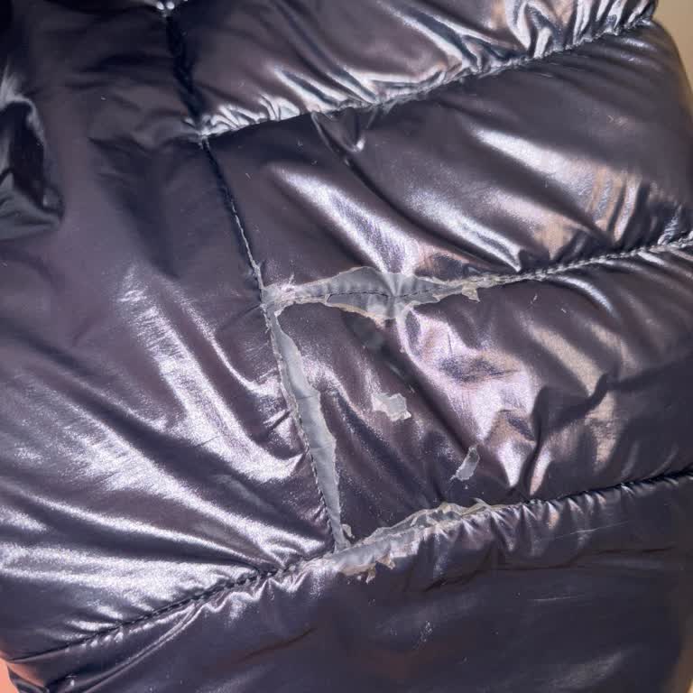 Montumun Kolları Kısa Sürede Soyulunca Hayal Kırıklığı