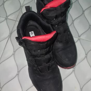 Su Geçirmez Botum Su Alıyor, Değişim Talebim Reddedildi