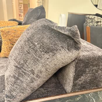 Showroom'la Uyuşmayan Lotus Koltuk Takımı Ve Ürün Değişimi Talebi