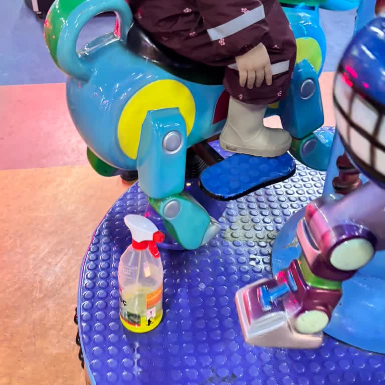 Berru Park'ta Çocuk Oyun Alanında Tehlikeli Kimyasal Kullanımı Ve İhmal