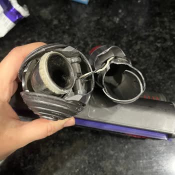 Uzatılmış Garanti Sözünün Yerine Getirilmemesi Ve Dyson Süpürge Uçunun Değişim Reddi