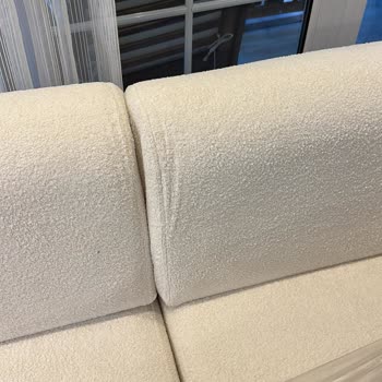 Teslimat Gecikmesi, Eksik Ve Defolu Koltuk Takımı Şikayeti