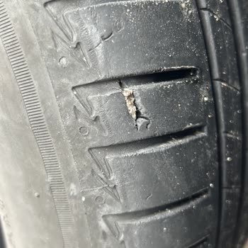 Avis Dalaman Havalimanı Kiralık Aracın Güvenlik Tehlikesi Ve Çözüm Eksikliği