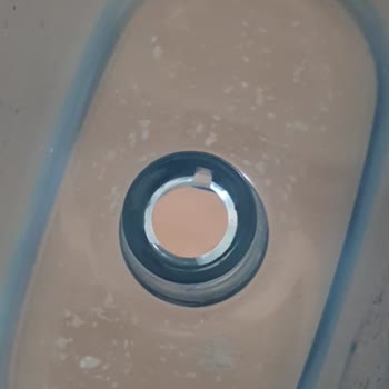 Filtreli Suda Görünür Yabancı Maddeler Ve Sağlık Endişesi