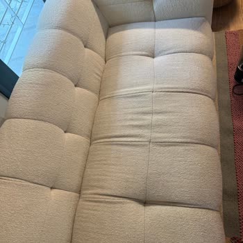 Yüksek Fiyatlı Koltukta Görünüm Bozulması ve Gıcırtı İçin Beymen’in Destek Eksikliği